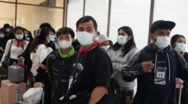 Sejumlah Warga Negara Indonesia (WNI) dikumpulkan untuk pendataan setibanya dari Myanmar di Terminal 2, Bandara Soekarno Hatta, Tangerang, Banten, Kamis (22/1/2026). 