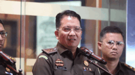 Kuntadi memberi keterangan kepada wartawan di Kejaksaan Agung, Jakarta, Senin (24/7/2023). Foto: Fitra Andrianto/kumparan