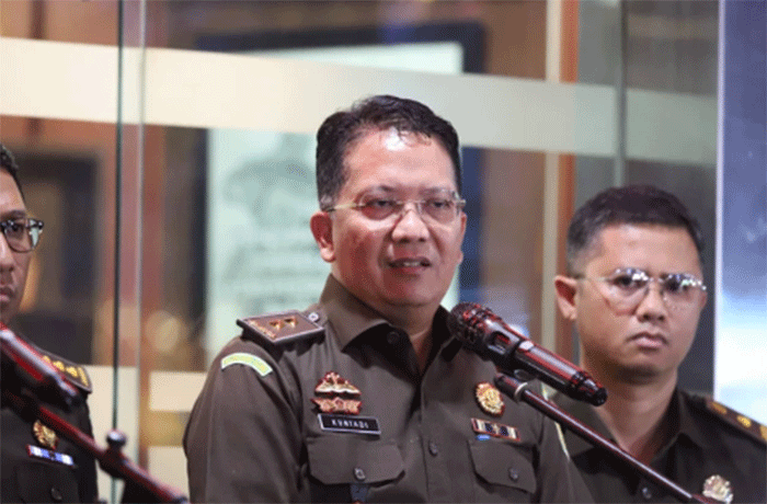 Kuntadi memberi keterangan kepada wartawan di Kejaksaan Agung, Jakarta, Senin (24/7/2023). Foto: Fitra Andrianto/kumparan