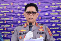 KABID HUMAS Polda Jambi, Kombes Pol Erlan Munaji, mengatakan ada 13 saksi lain diperiksa Penyidik Direktorat Reserse Kriminal Umum (Ditreskrimum) Polda Jambi dan Bidang Profesi dan Pengamanan (Bidpropam) Polda Jambi, Kamis (23/7/2026).