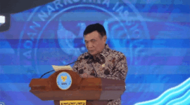 Menko Polkam Djamari Chaniago saat menghadiri Peringatan Hari Anti Narkotika Internasional (HANI) Tahun 2026 yang diselenggarakan di Balai Besar Rehabilitasi Badan Narkotika Nasional (BNN)