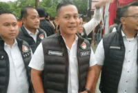 Penyebab penangkapan Kepala Satuan Reserse Narkoba (Kasat Narkoba) Polres Tangerang Selatan, AKP Pardiman, bersama sejumlah anggotanya oleh Bareskrim Polri akhirnya terungkap. 


