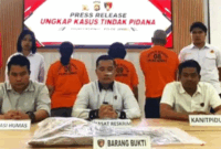 Polisi membekuk komplotan perampok emas bermodus hipnotis di Sungai Penuh.