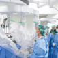 Siloam International Hospitals menggelontorkan investasi hampir Rp1 triliun untuk memperluas teknologi bedah robotik hingga 2029
