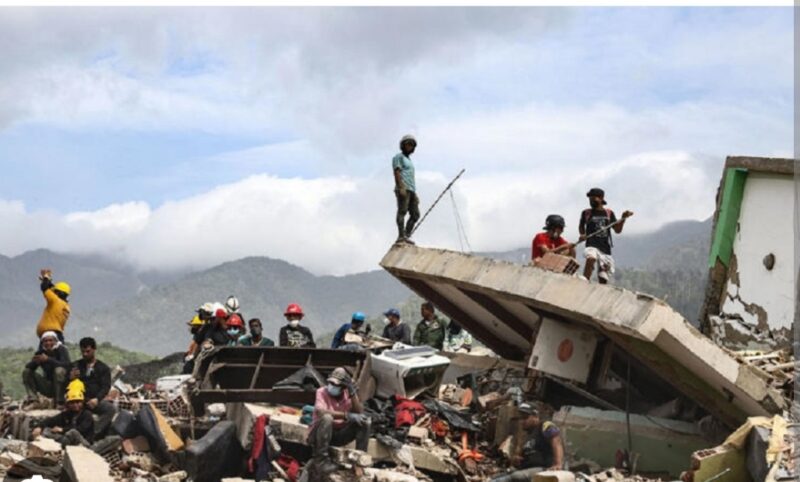 Korban gempa ganda dahsyat hari ke 11 baru ditemukan 3.342 orang korban meninggal danb16.700 orang dinyatakan hilang