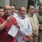 Tiga tersangka masing-masing berinisial IS, perwakilan PT PMM, GP selaku Kepala Unit Pelayanan Pangkalpinang PT Sucofindo, serta JK yang menjabat Kepala Kantor Pelayanan dan Pengawasan Bea dan Cukai Tipe C Pangkalpinang.