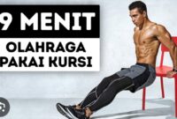 Ilutrasi untuk menjaga kesehatan pinggul gunakan kursi hanyabl beberapa gerakan sederhana.