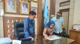Sekda Kota Sungai Penuh Alpian, pemkot siap Luncurkan program santasi tahun 2026 saat ini pemasangan program