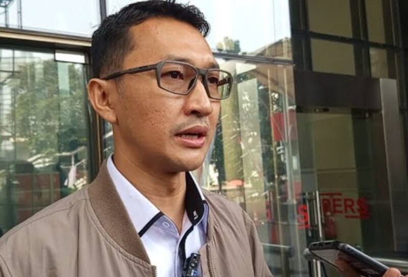 Jubir KPK Budi Prasetyo, 21 terjaring OTT di Bupati Pemalang 5 diperiksa Di Jakarta.