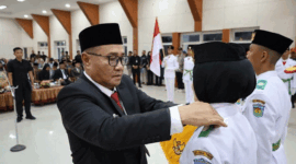 Wali Kota Alfin Kukuhkan 30 Paskibraka Sungai Penuh
