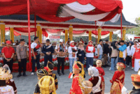 Pawai Pembangunan, Pawai Budaya, dan Lomba Barisan Indah meriahkan HUT RI ke-81 di Kota Sungai Penuh dengan ribuan peserta.