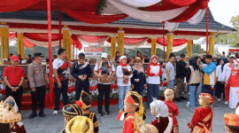 Pawai Pembangunan, Pawai Budaya, dan Lomba Barisan Indah meriahkan HUT RI ke-81 di Kota Sungai Penuh dengan ribuan peserta.