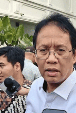 Kilas Balik Ekonomi: Anggaran MBG Dipisah Mulai 2028, Harga Pertamax Turun per 1 Agustus