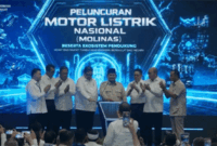 Presiden Prabowo luncurkan motor listrik nasional beserta ekosistem pendukung di Bekasi, Kamis (13/8/2026). Foto: YouTube/ Sekretariat Presiden