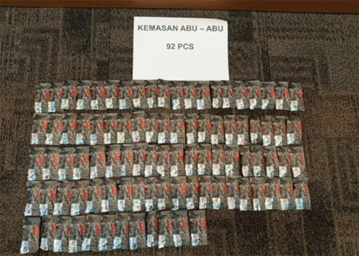 Barang bukti narkotika jenis etomidate yang hendak dibawa ke Kampung Ambon, Jakarta Barat. Foto: Dok. Istimewa