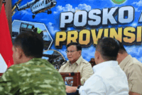Presiden Prabowo Subianto memimpin rapat penanganan karhutla di Posko Aju, Provinsi Riau, Senin (24/8/2026). Foto: Muchlis Jr/Biro Pers Sekretariat Presiden