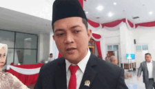 Pemerintah pusat memberikan bantuan 500 titik sumur bor, satu helikopter water bombing, dan sepeda motor untuk memperkuat penanganan karhutla di Provinsi Jambi.