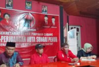 Rapat Internal DPC PDIP Kota Sungai Penuh, dihadiri PAC, Pengurus DPC di Sekretariat DPC PDIP.