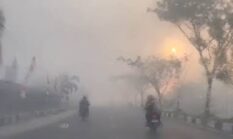 Palangka Raya Diselimuti Kabut Asap Tebal Kualitas Udara Masuki Level Berbahaya