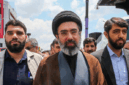 Foto: Pemimpin tertinggi Iran yang baru, Mojtaba Khamenei, putra kedua dari mendiang Pemimpin Tertinggi Iran Ayatollah Ali Khamenei, menghadiri rapat umum di Teheran, Iran, 31 Mei 2019. (via REUTERS/Hamid Forootan)