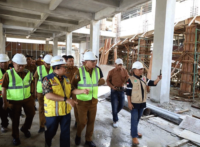 Wali Kota Alfin, Pasar Sungai Penuh, progres pembangunan pasar, target pembangunan pasar, pasar Sungai Penuh, pembangunan Oktober 2026, Pemkot Sungai Penuh