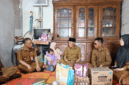 Wawako Azhar menyalurkan bantuan gizi untuk balita berisiko stunting di Sungai Penuh bersama BNI Cabang Sungai Penuh.