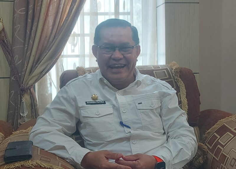 Plt Dishub Kota Sungai Penuh Dianda Putra juga Assusten I Sekda Kota Sungai Penuh.