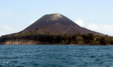 Abu Gunung Anak Krakatau Menyebar, Sejumlah Daerah Alihkan Sekolah ke PJJ