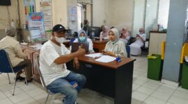Saat dirrurngan  IGD kurang 5 menit langsung tindakan medis, bersama dr Fenty