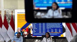 Wakil Menteri Perlindungan Pekerja Migran Indonesia (P2MI) Christina Aryani memberikan keterangan media di Auditorium Badan Komunikasi Pemerintah di Jakarta, Rabu (2/9/2026). (ANTARA/Prisca Triferna Violleta)