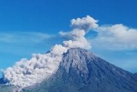 Erupsi Gunung Semeru 