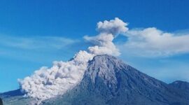 Erupsi Gunung Semeru 