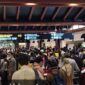 Suasana bandara Bandara Internasional Soekarno-Hatta melakukan penghentian operasiona