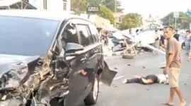 Kecelakaan Beruntun merenggut tiga koranan satu keluarga di kecamatan Kembang Jakbar.