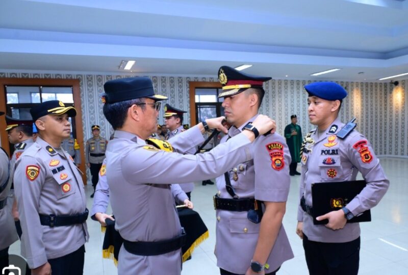 Kaplda Jambi Irjen Pol Krisno H  Sergar, Lantik Kapolres Kerinci AKBP Hernawan Rizky Yudhantoro, S.H., S.I.K., M.I.K. 
