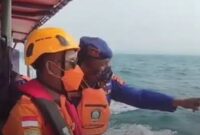 Tim SAR Gabungan Terus Melakukan operasi pencarian Lima Jurnalis yang hilang saat meliputi erupsi Anak Gunung Krakatau 