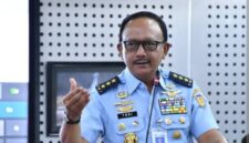 Wakil Kepala Staf TNI AU Marsekal Madya TNI Tedi Rizalihadi. Lahirlah atlet tembak nasional 