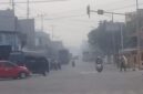 Kabut asap kiriman yang menyelimuti Kota Sungai Penuh.