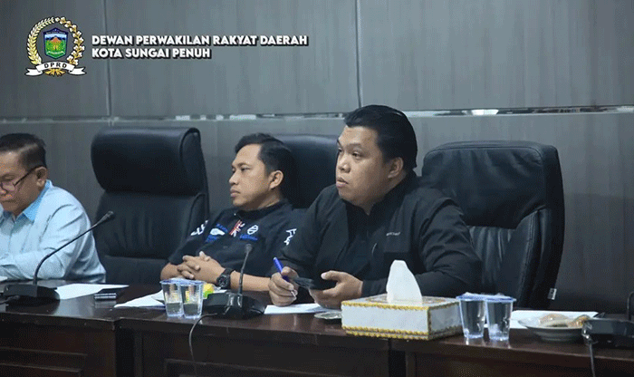 Komisi II DPRD Sungai Penuh menindaklanjuti dugaan Pertalite bermasalah dengan menyiapkan uji laboratorium terhadap sampel BBM.