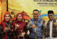  Wali Kota Alfin melantik pengurus PKPS Sungai Penuh periode 2025–2030 dan mengajak masyarakat memperkuat persatuan, melestarikan budaya, serta mendukung pembangunan daerah.