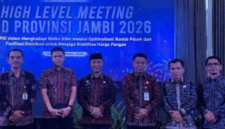 Sekda Alpian mewakili Wali Kota Sungai Penuh menghadiri HLM TPID Provinsi Jambi