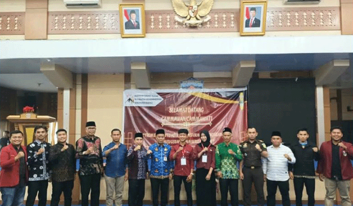 Sekda Alpian membuka DAD IMM Kerinci di Sungai Penuh.