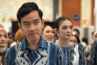 Wakil Presiden Gibran Rakabuming Raka dan Istrinya Selvi Ananda di acara Inacraft, JCC, Senayan, Jakarta Pusat, Rabu (7/10/2026). Foto: Zamachsyari/kumparan