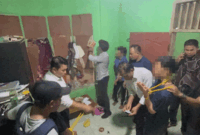 Tim gabungan Polres Pasaman Barat tangkap bandar dan kurir sabu-sabu di Kinali, Kamis (15/10/2026). ANTARA/HO-Humas Polres Pasaman Barat.