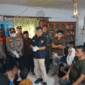 Lokasi tempat meninggalnya seorang pensiunan ASN di Sungai Apit, Kabupaten Siak diduga dibunuh oleh anaknya yang merupakan anggota kepolisian
