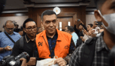 Terdakwa kasus dugaan pemerasan dan gratifikasi pengurusan izin tinggal WNA di lingkungan Ditjen Imigrasi, Silmy Karim