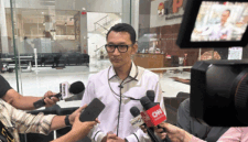 Juru Bicara Komisi Pemberantasan Korupsi Budi Prasetyo memberikan keterangan di Gedung Merah Putih KPK