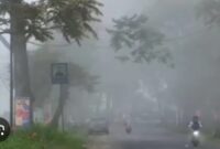 Kondis kabut asap disore hari  sekitar pukul 5.00 Wib di berapa tempat diKabupaten Kerinci.