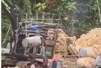 Kerusakan Kawasan TNKS kegiatan PETI ilegal berkelanjutan yang terdiamkan