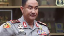 Kapolri Jendral Pol Sayudi Ario Seto.Komis III DPR RI dukungan larangan peredaran Vape